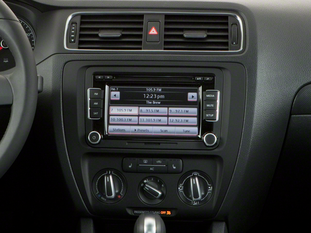 2013 Volkswagen Jetta 2.5L SE Convenience & Sunroof