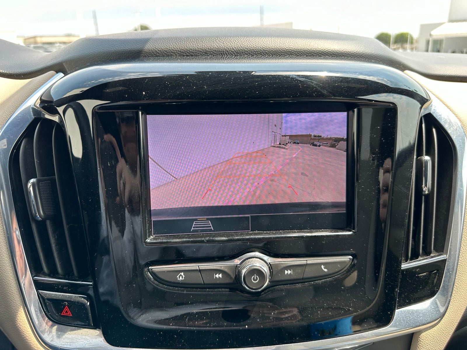 2022 Chevrolet Traverse LS