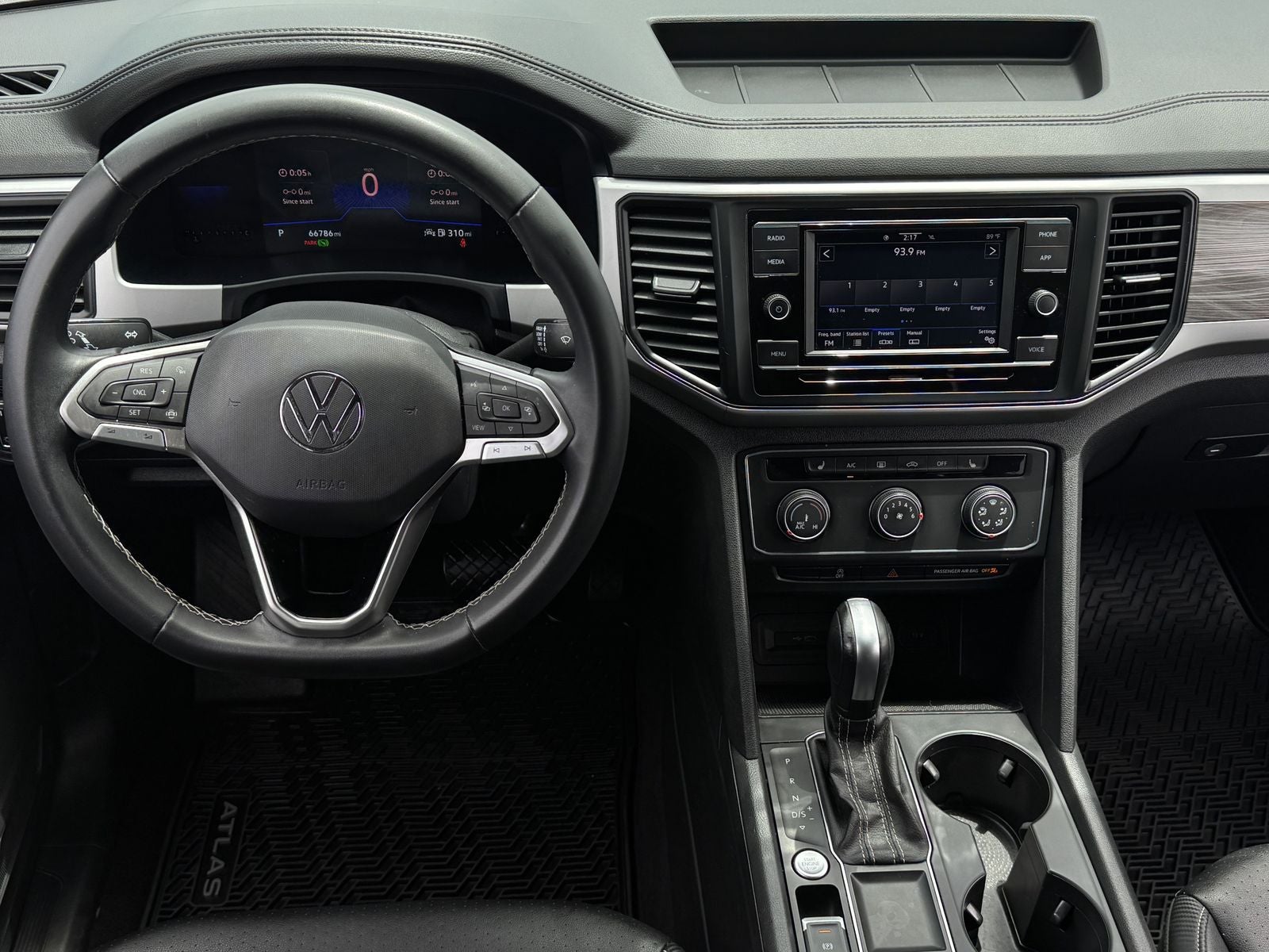 2023 Volkswagen Atlas Cross Sport 2.0T SE