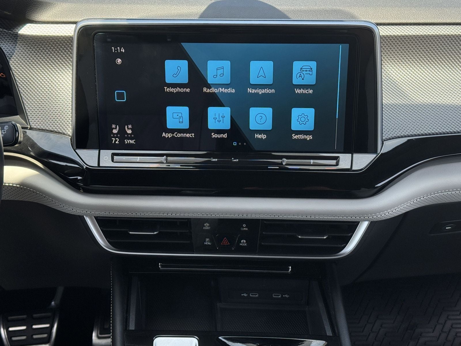 2024 Volkswagen Atlas Cross Sport 2.0T SEL Premium R-Line