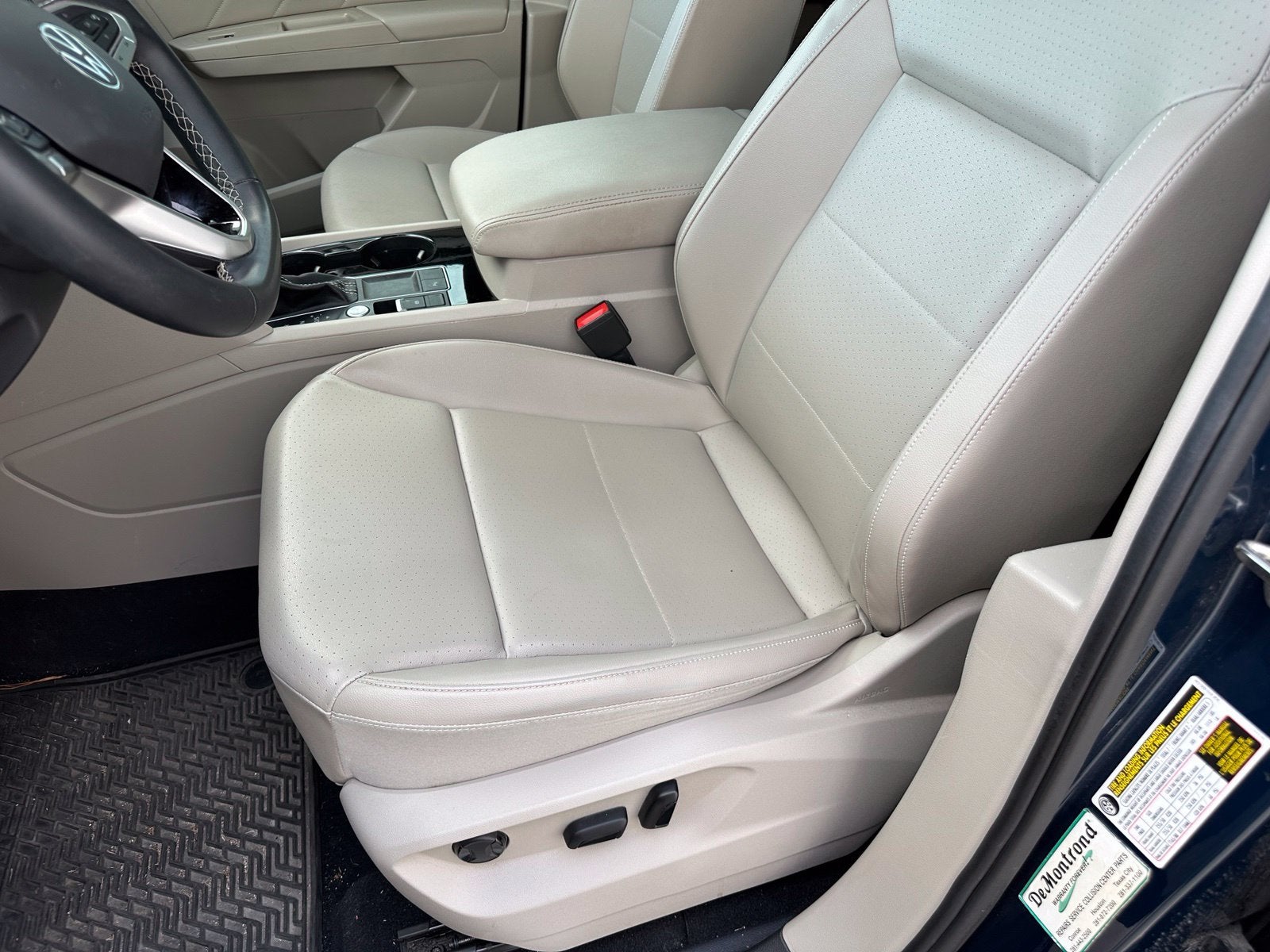 2023 Volkswagen Atlas 2.0T SE w/Technology