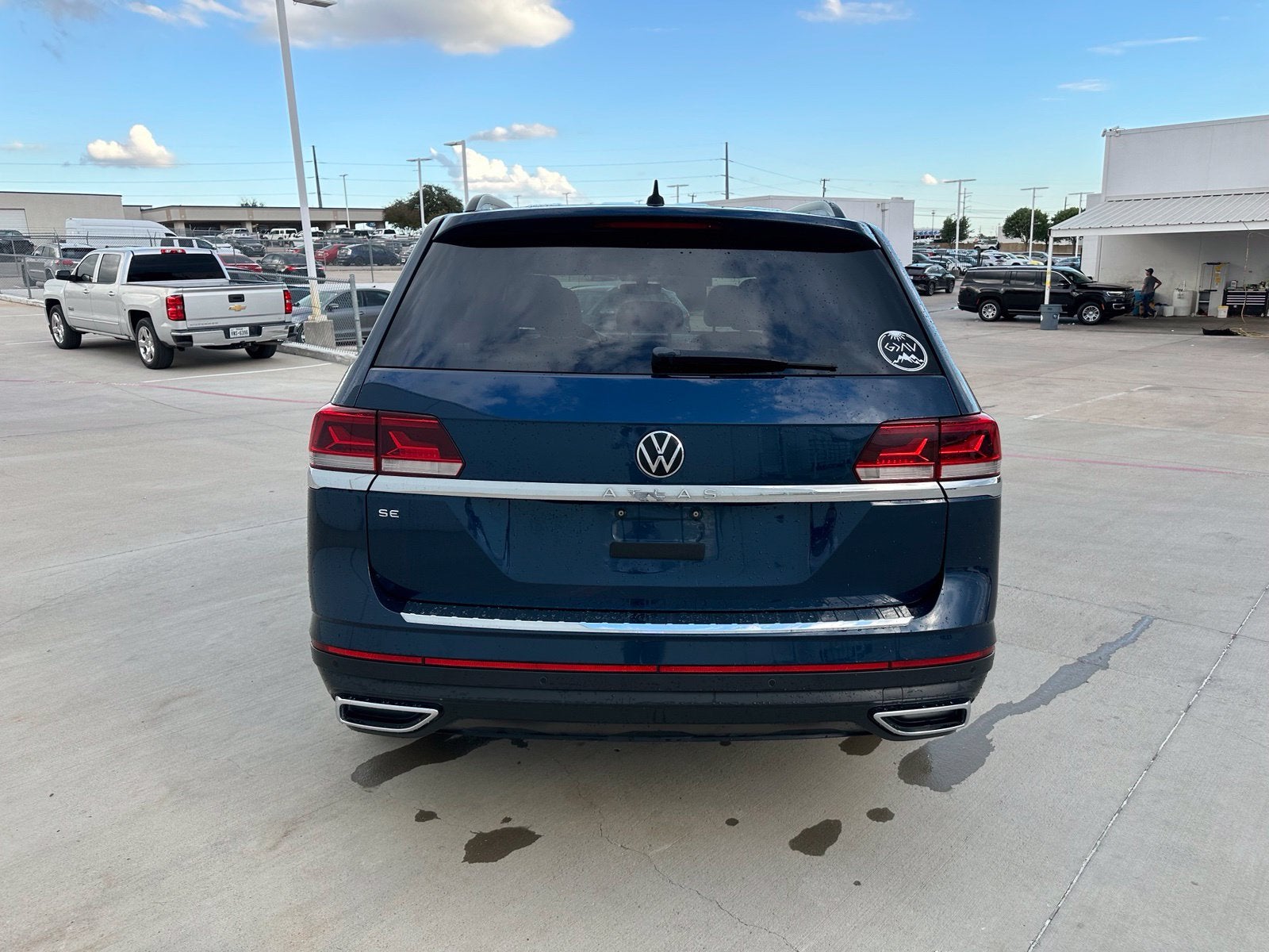 2023 Volkswagen Atlas 2.0T SE w/Technology