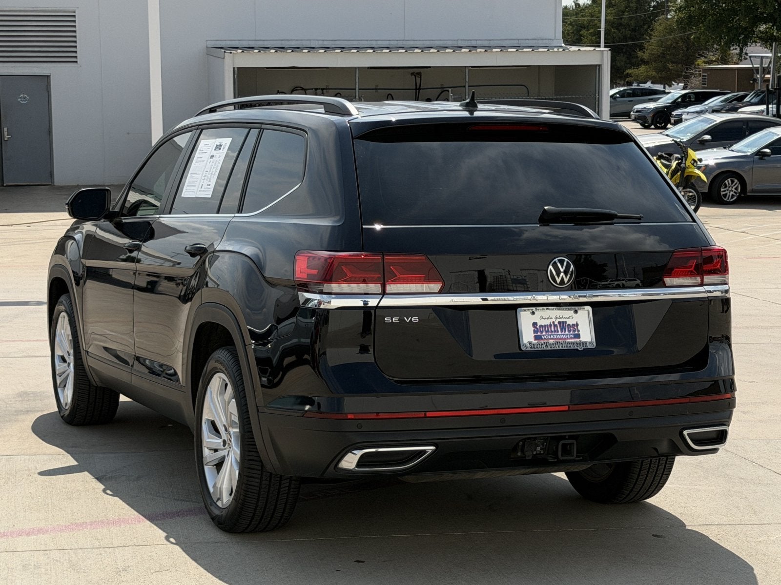 2023 Volkswagen Atlas 3.6L V6 SE w/Technology