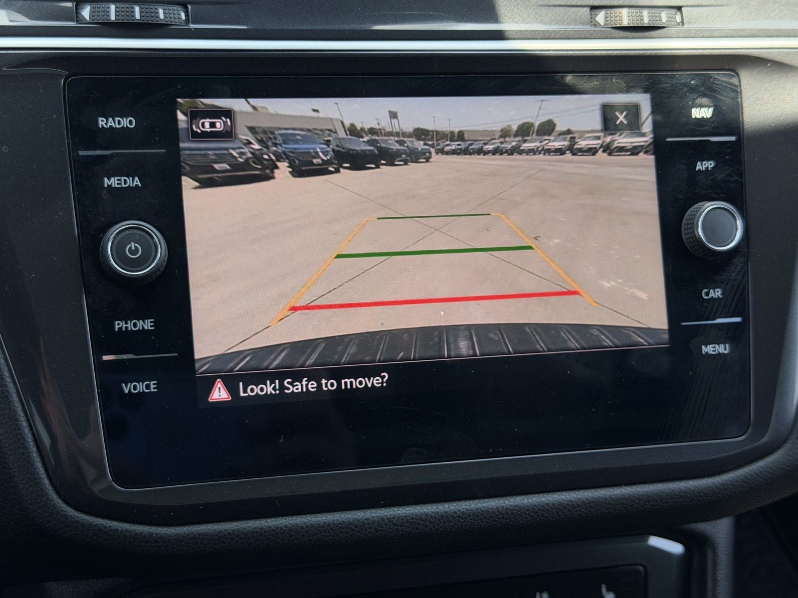 2024 Volkswagen Tiguan 2.0T SEL R-Line