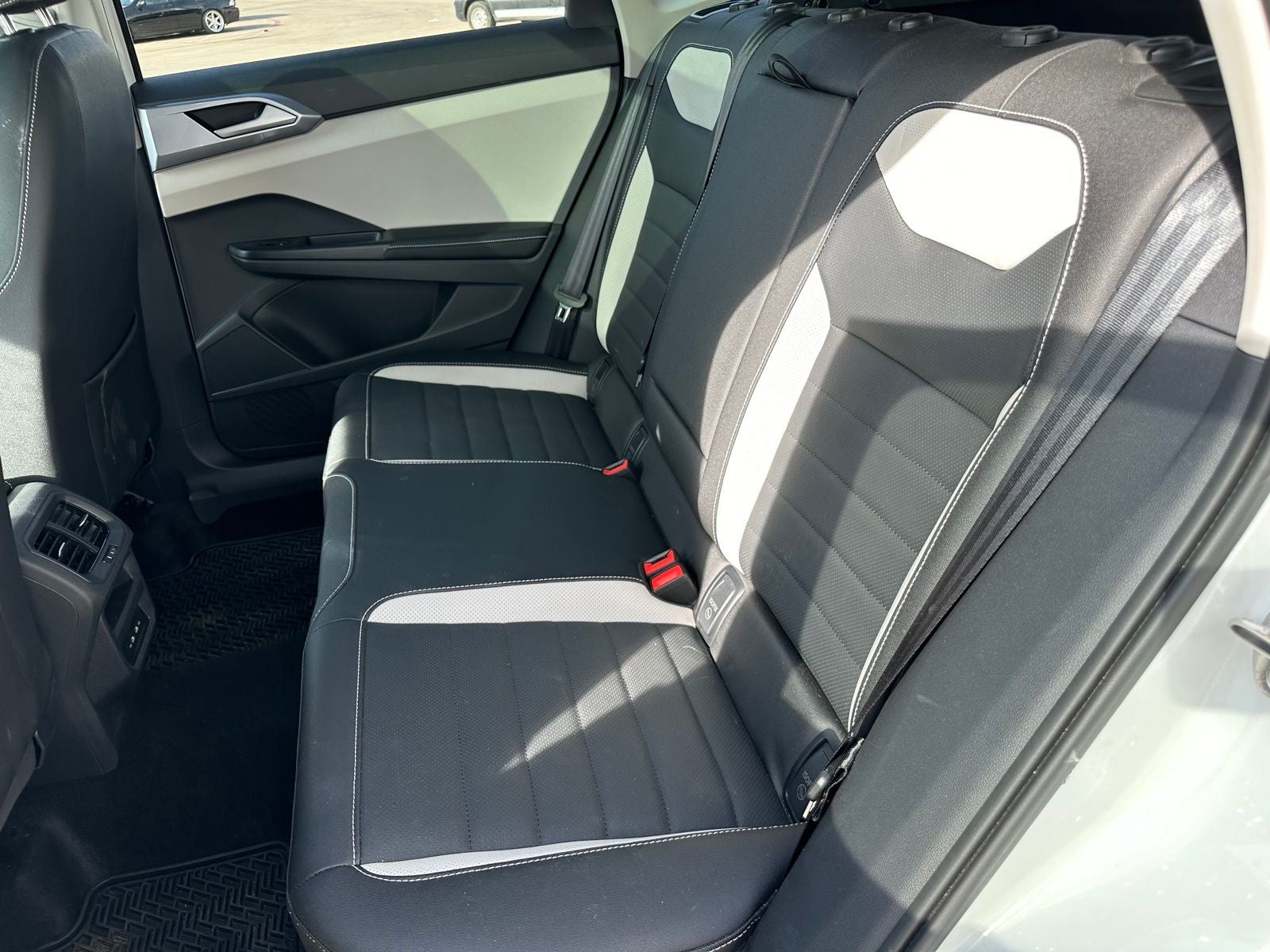 2026 Volkswagen Taos 1.5T SEL