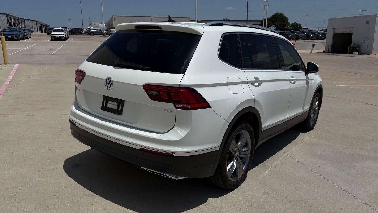 2018 Volkswagen Tiguan 2.0T SEL Premium