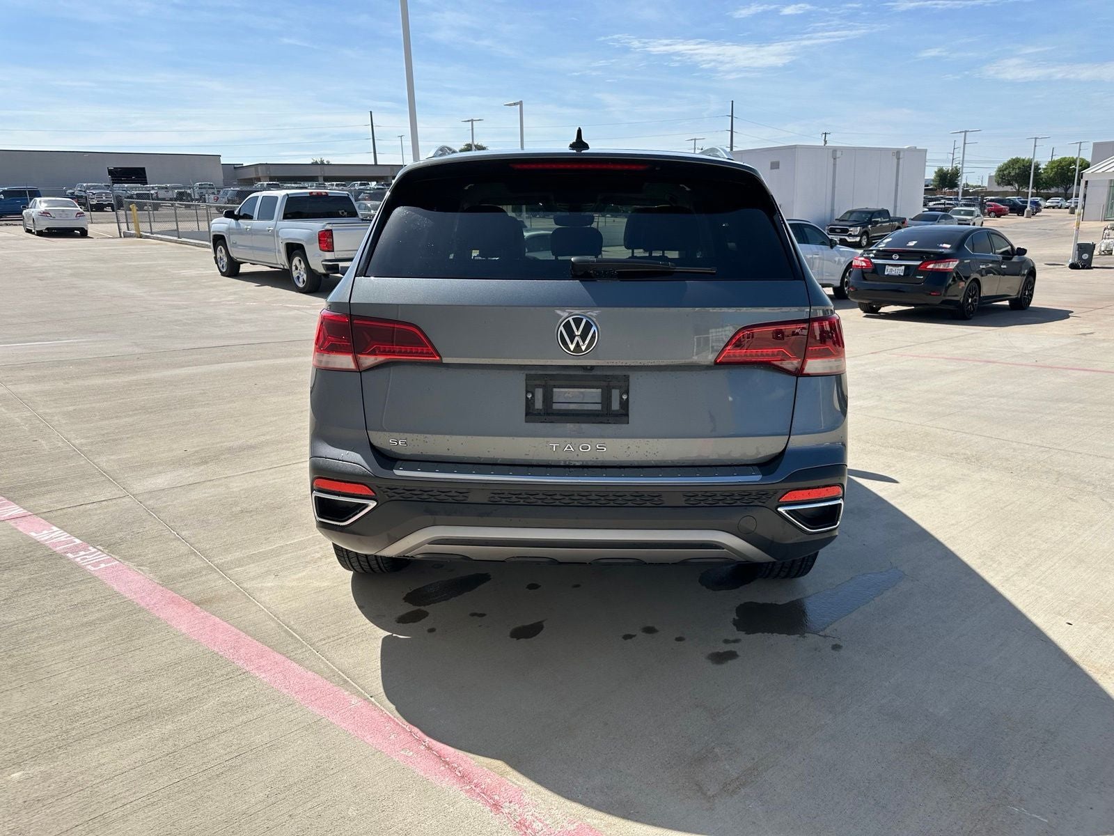 2023 Volkswagen Taos 1.5T SE