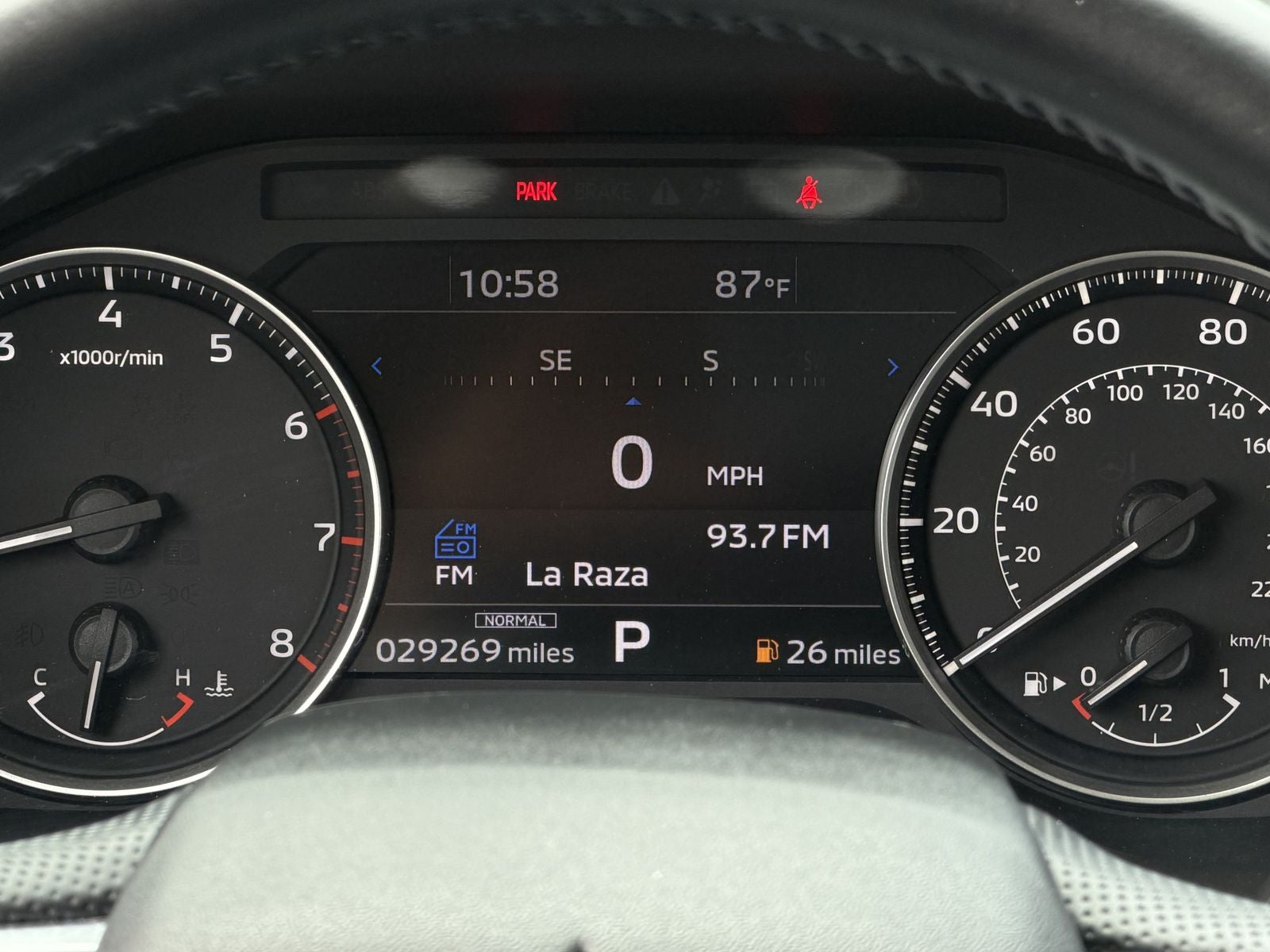 2023 Mitsubishi Outlander Base