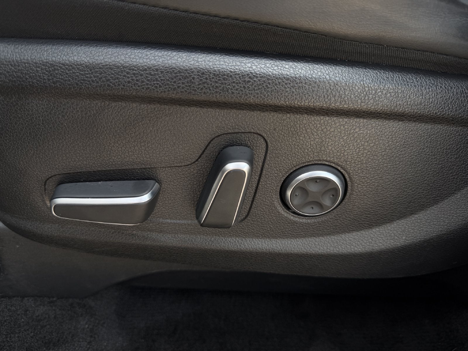 2025 Hyundai Palisade SEL Premium 8 Passenger