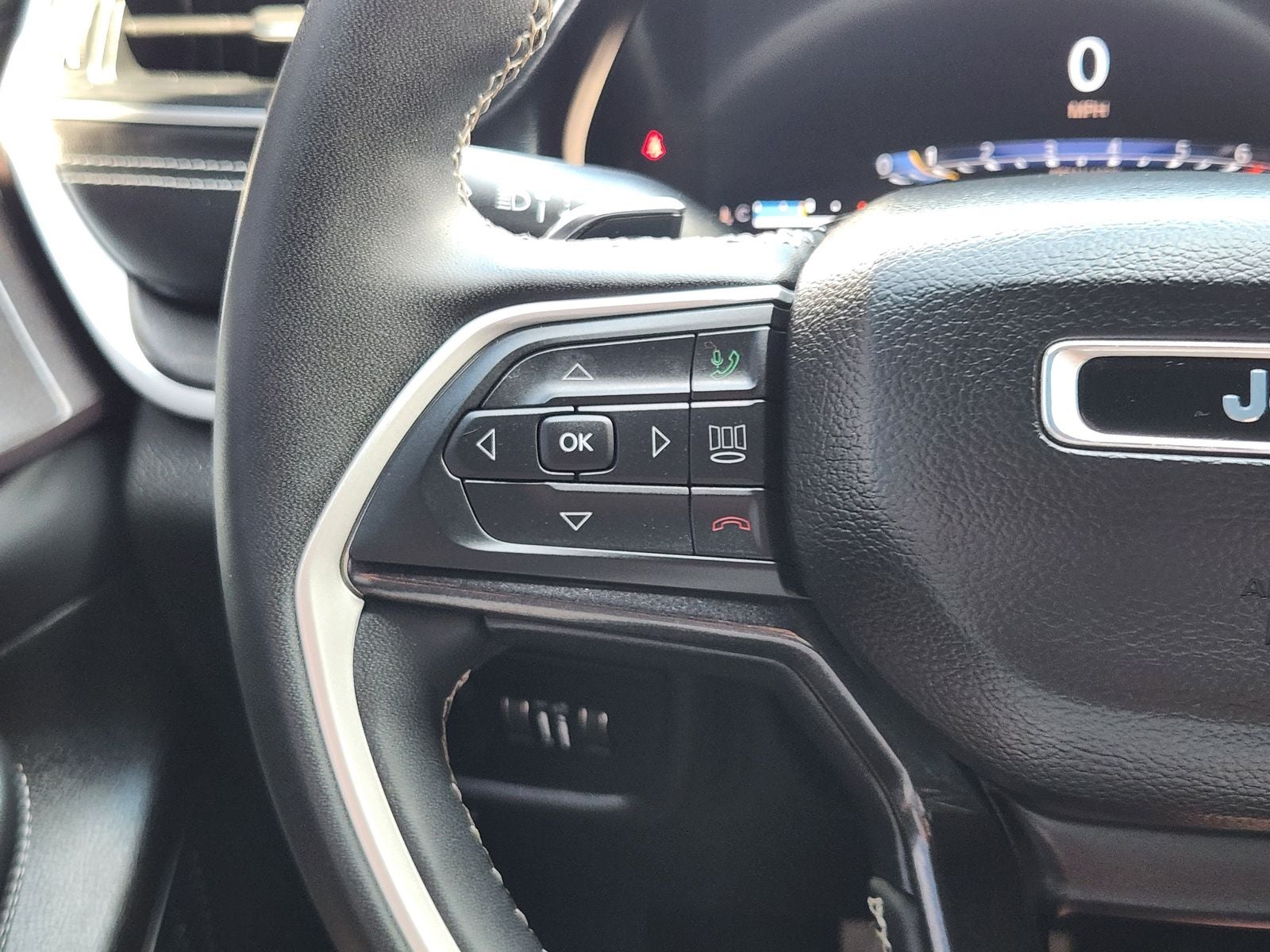 2023 Jeep Grand Cherokee L Altitude 4x4