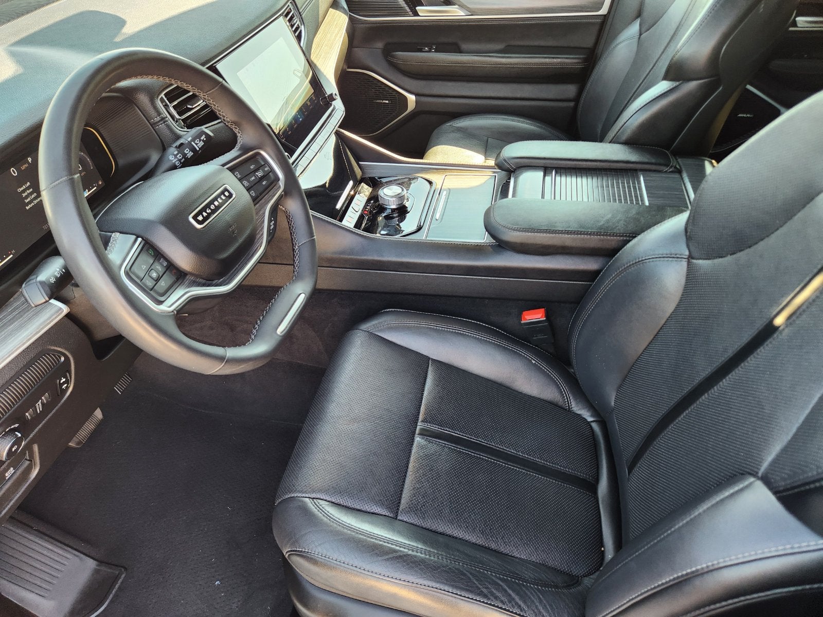 2024 Jeep Wagoneer L Series II 4x2