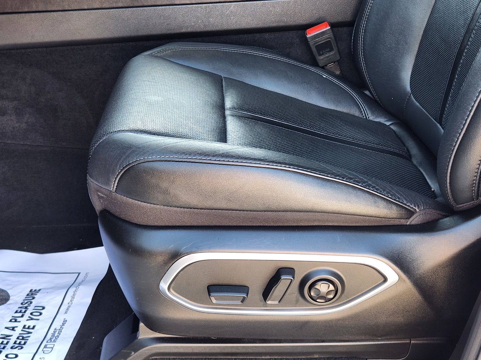 2024 Jeep Wagoneer L Series II 4x2
