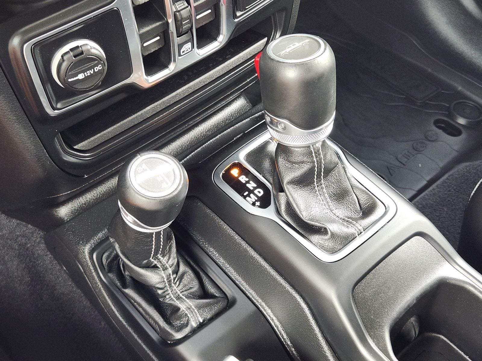 2022 Jeep Gladiator Overland 4x4