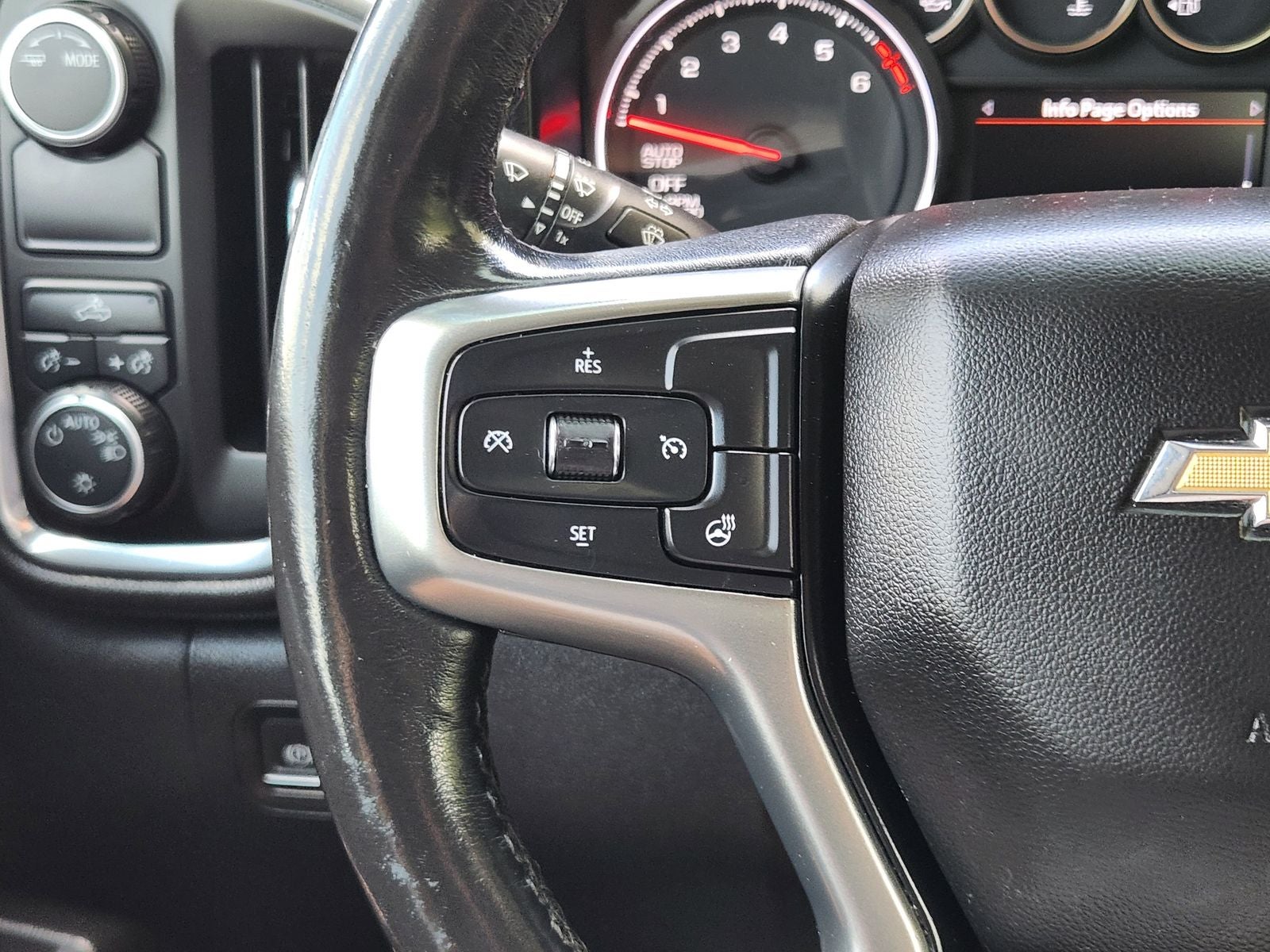 2020 Chevrolet Silverado 1500 2WD Crew Cab Short Bed LT