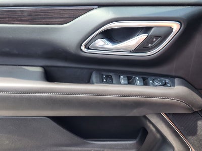 2024 Chevrolet Suburban 4WD LT