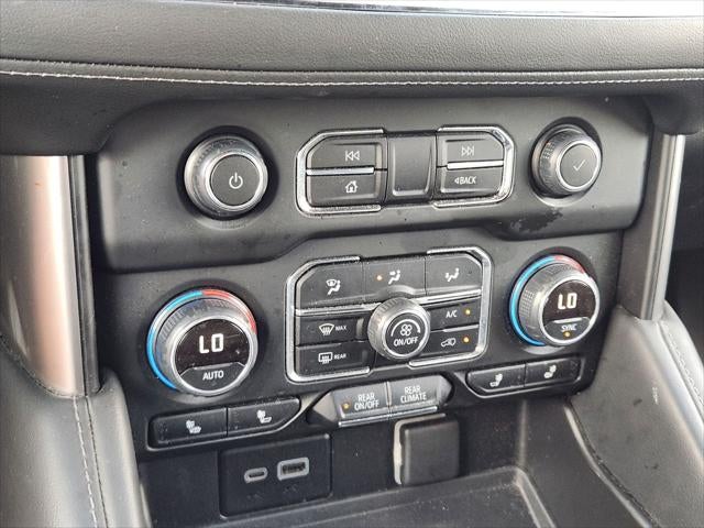 2024 Chevrolet Suburban 4WD LT