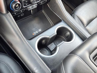 2024 Chevrolet Suburban 4WD LT