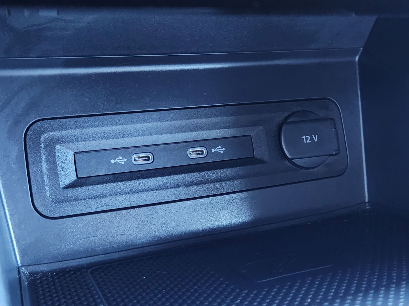 2022 Volkswagen Atlas Cross Sport 3.6L V6 SEL R-Line