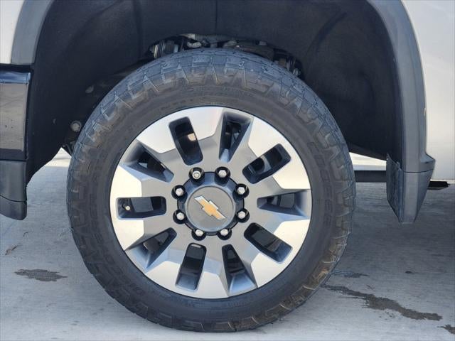 2022 Chevrolet Silverado 2500HD 4WD Crew Cab Standard Bed Custom