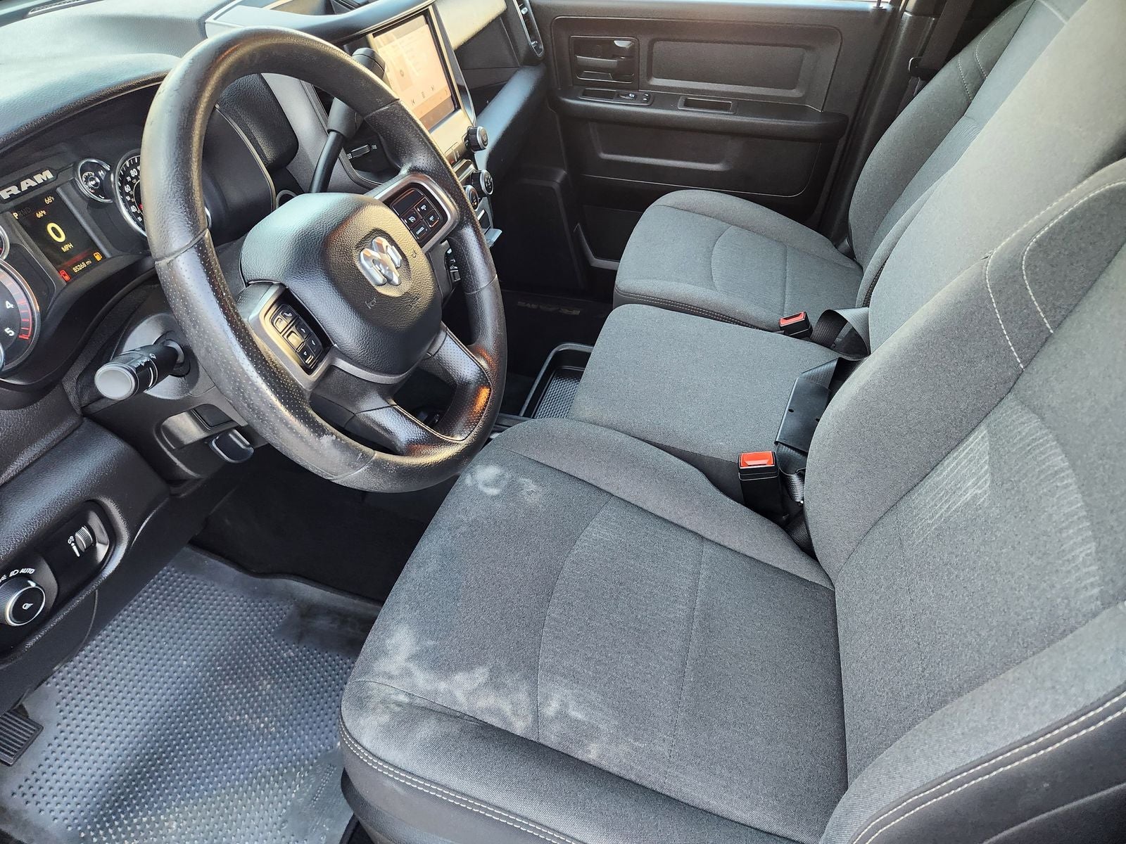 2022 RAM Ram 3500 Tradesman Crew Cab 4x4 8' Box