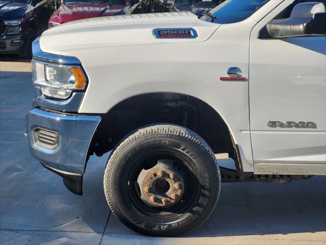 2022 RAM Ram 3500 Tradesman Crew Cab 4x4 8' Box