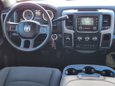 2017 RAM Ram 3500 Tradesman Crew Cab 4x4 8' Box