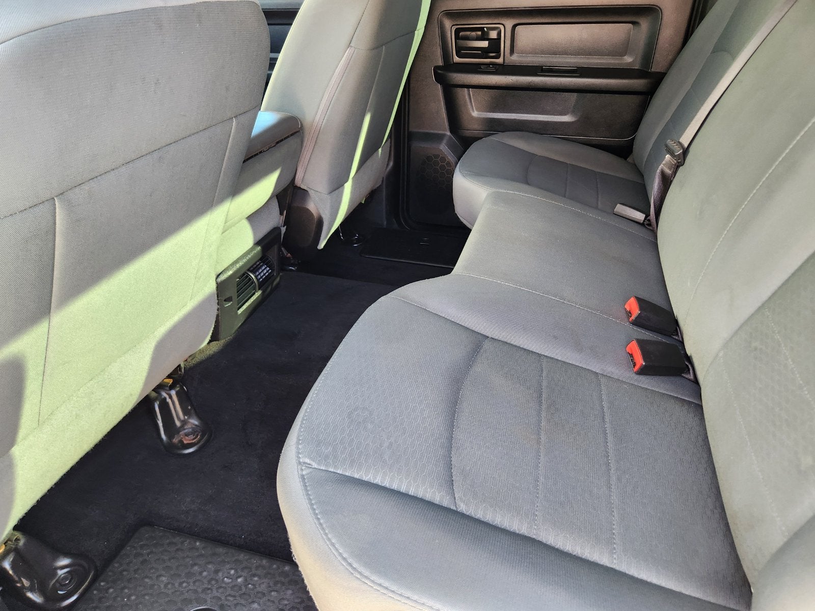 2017 RAM Ram 3500 Tradesman Crew Cab 4x4 8' Box