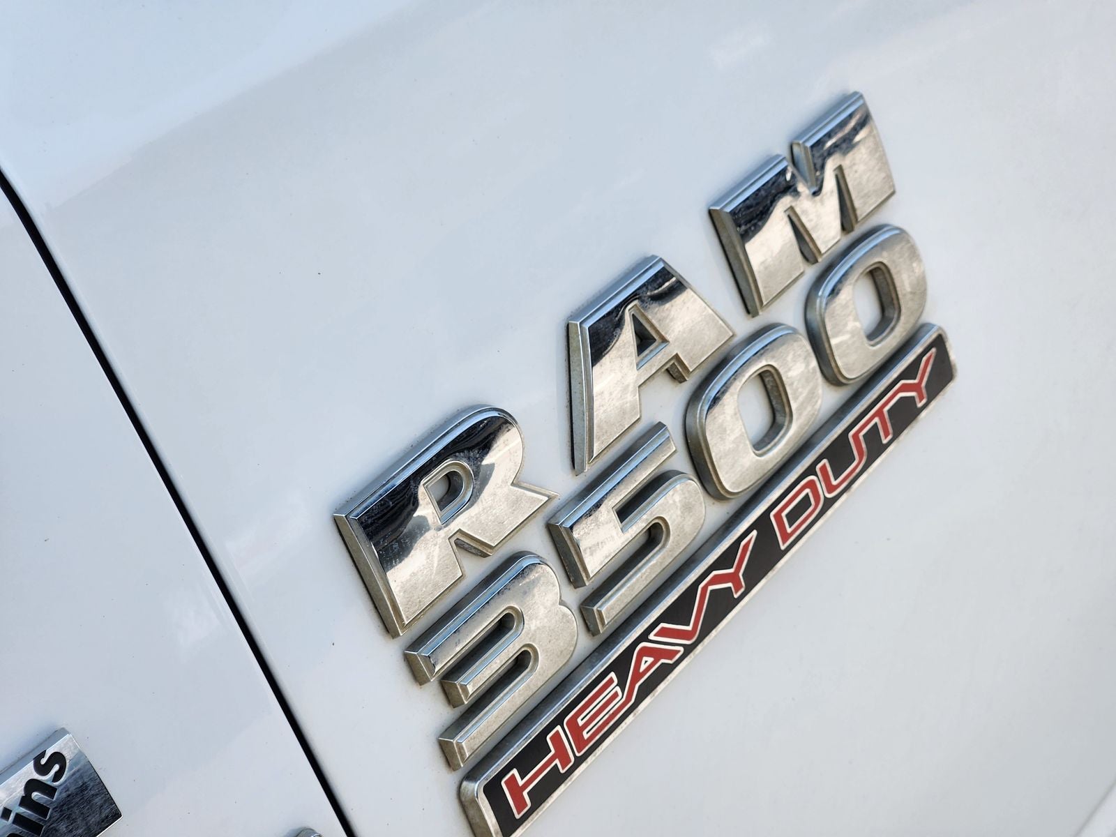 2018 RAM 3500 Chassis Tradesman/SLT/Laramie