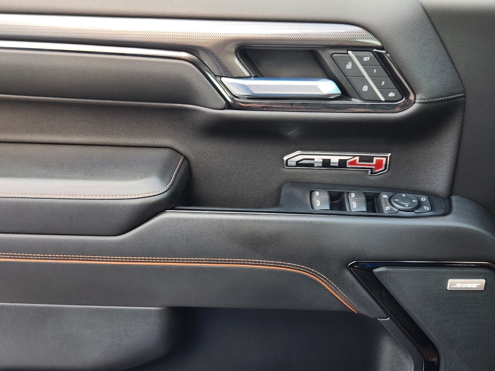 2022 GMC Sierra 1500 AT4