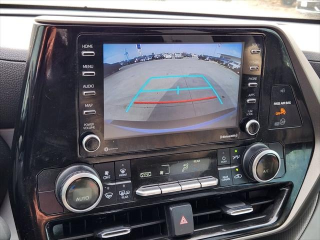 2022 Toyota Highlander L