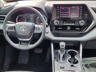 2022 Toyota Highlander L
