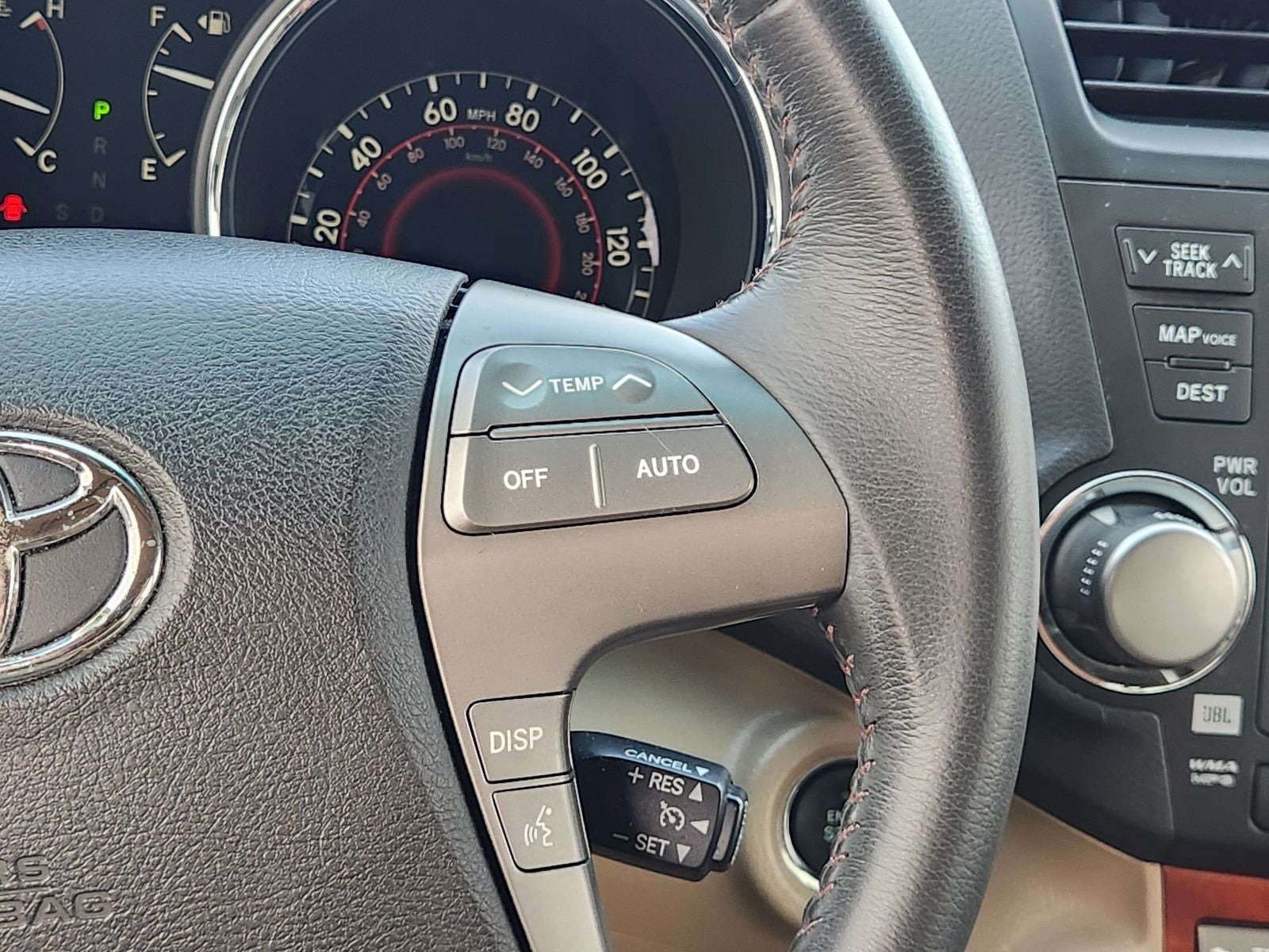 2010 Toyota Highlander Limited V6