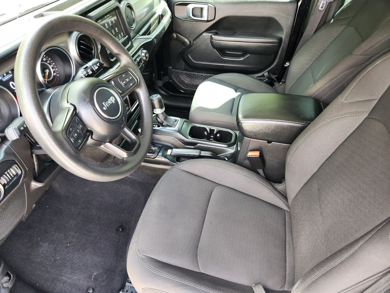 2022 Jeep Wrangler Sport