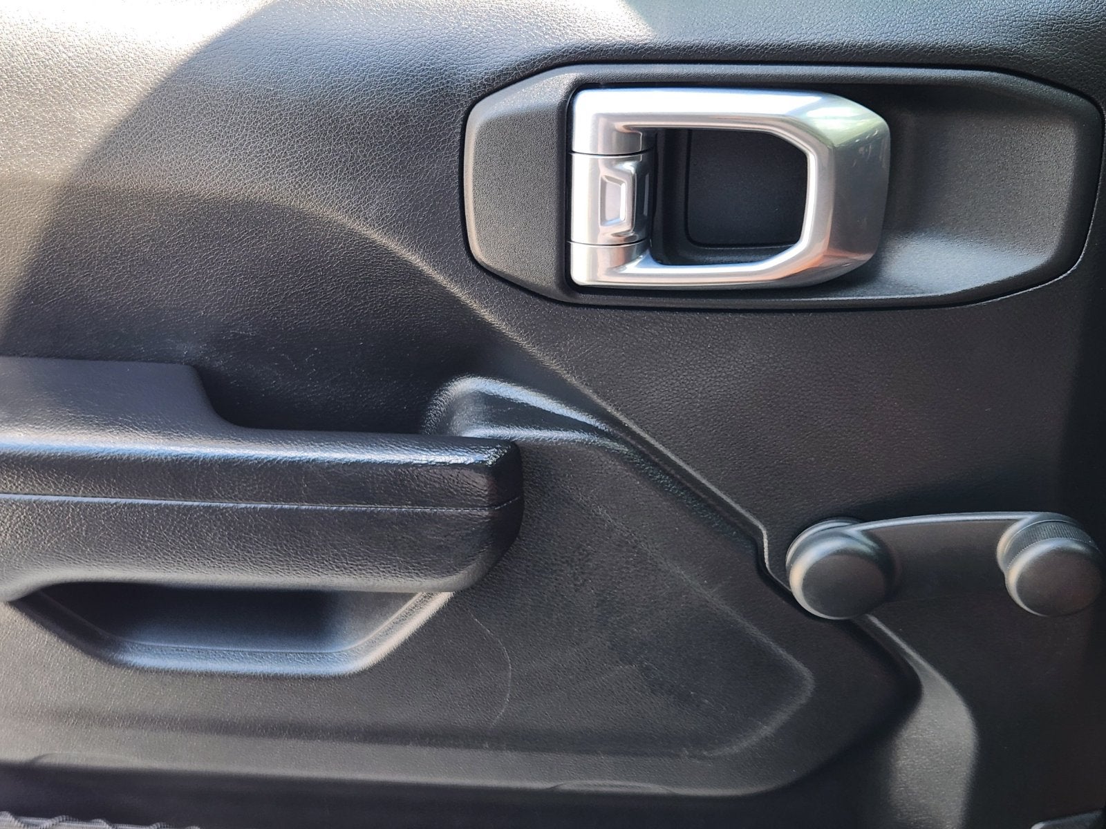 2022 Jeep Wrangler Sport