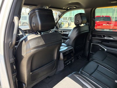 2024 Jeep Wagoneer Series II
