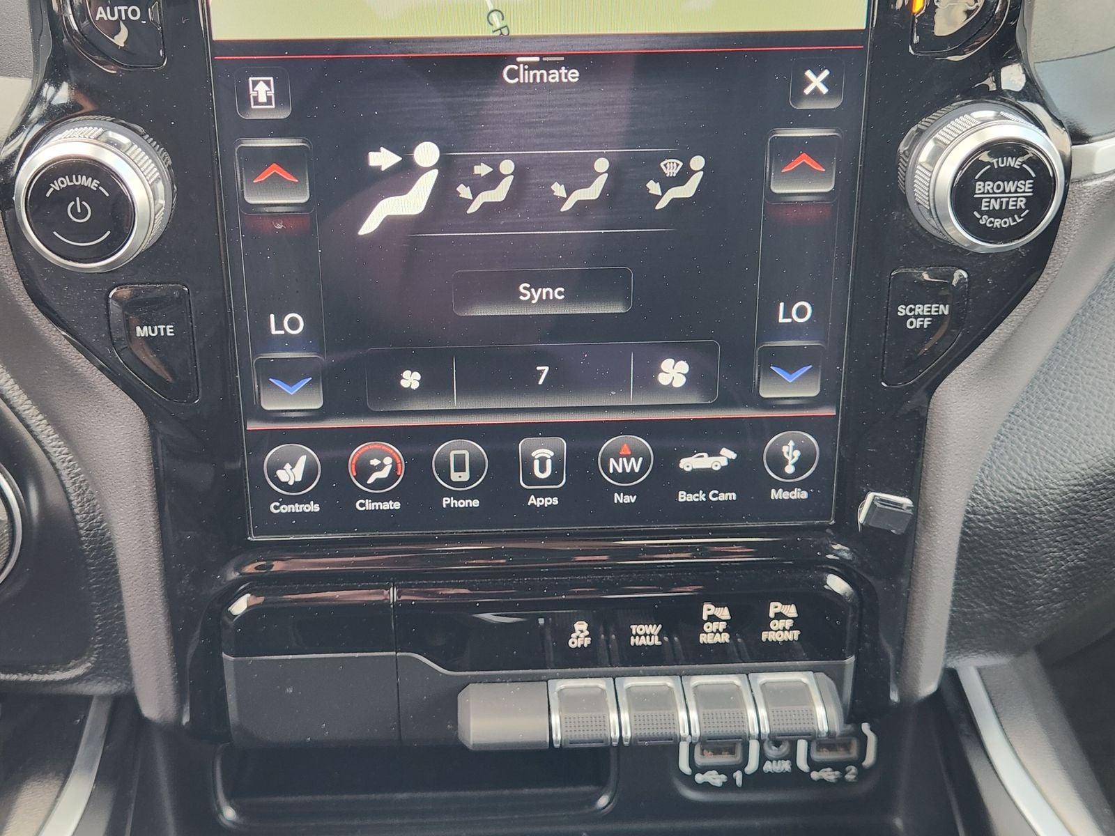2020 RAM Ram 1500 Big Horn Crew Cab 4x4 5'7' Box