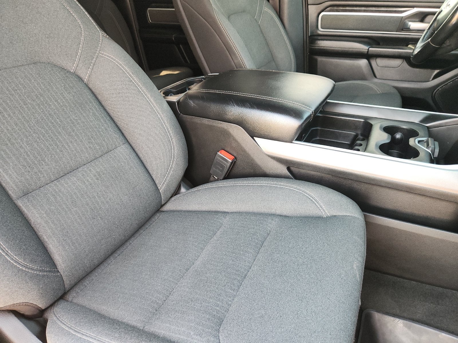 2021 RAM Ram 1500 Big Horn Crew Cab 4x4 5'7' Box