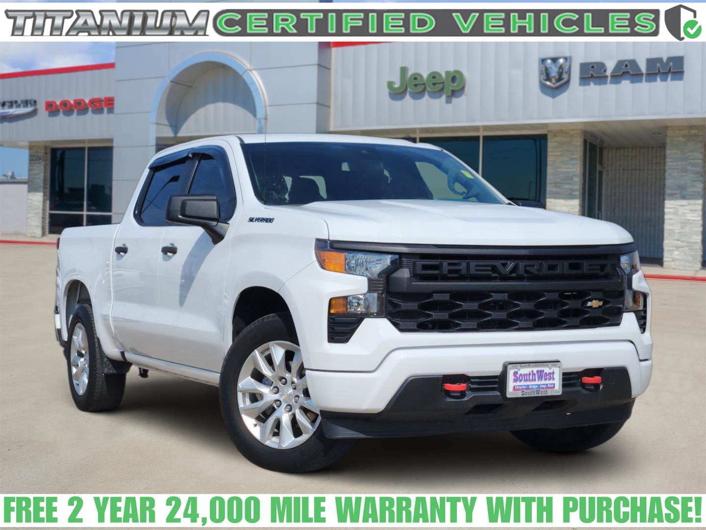 2023 Chevrolet Silverado 1500 2WD Crew Cab Short Bed Custom
