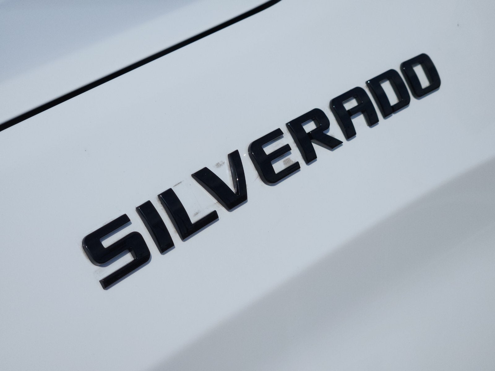 2023 Chevrolet Silverado 1500 2WD Crew Cab Short Bed Custom