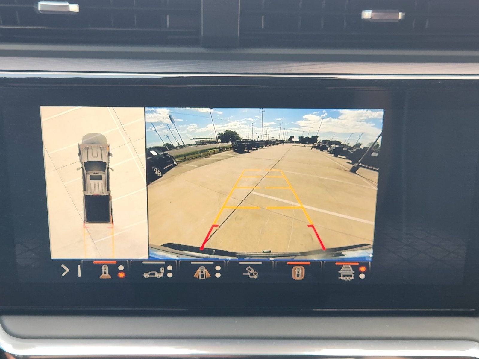 2025 GMC Sierra 2500HD 4WD Crew Cab Standard Bed Denali Ultimate