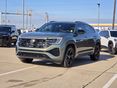2026 Volkswagen Atlas Cross Sport SEL R-Line Black