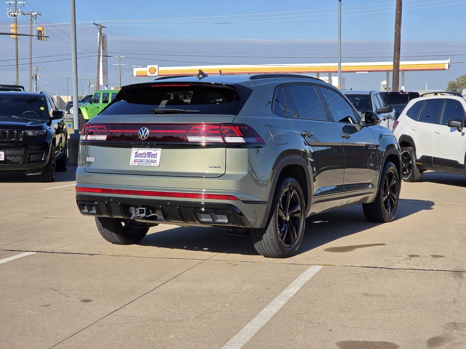 2026 Volkswagen Atlas Cross Sport SEL R-Line Black