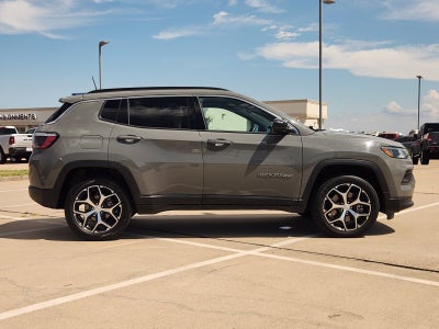 2024 Jeep Compass Latitude 4x4