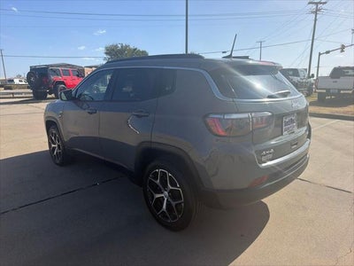 2024 Jeep Compass Latitude 4x4