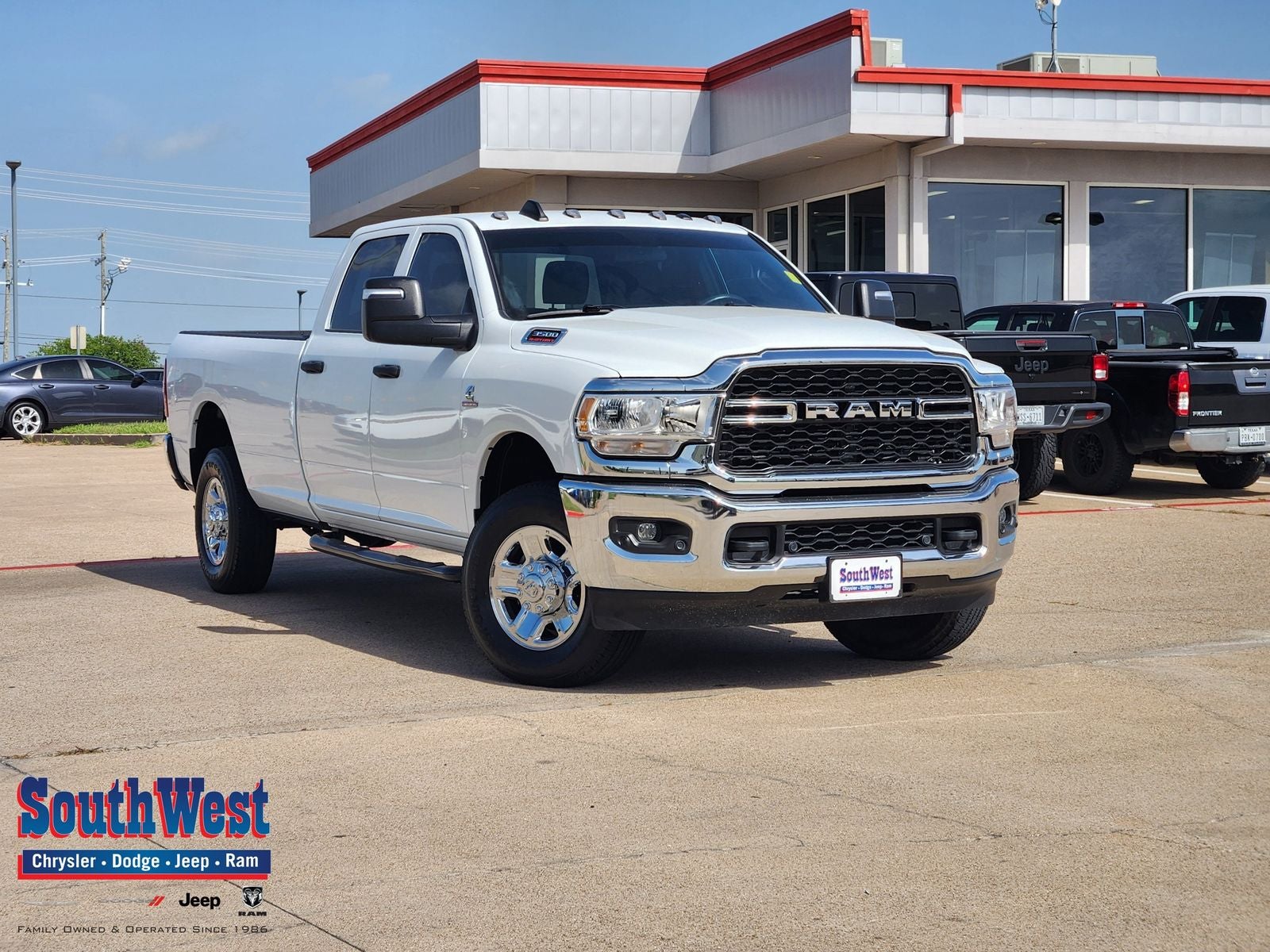 2023 RAM Ram 3500 Tradesman Crew Cab 4x4 8' Box