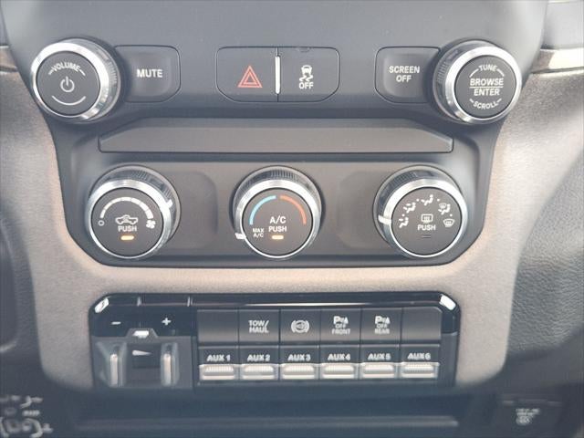 2023 RAM Ram 3500 Tradesman Crew Cab 4x4 8' Box