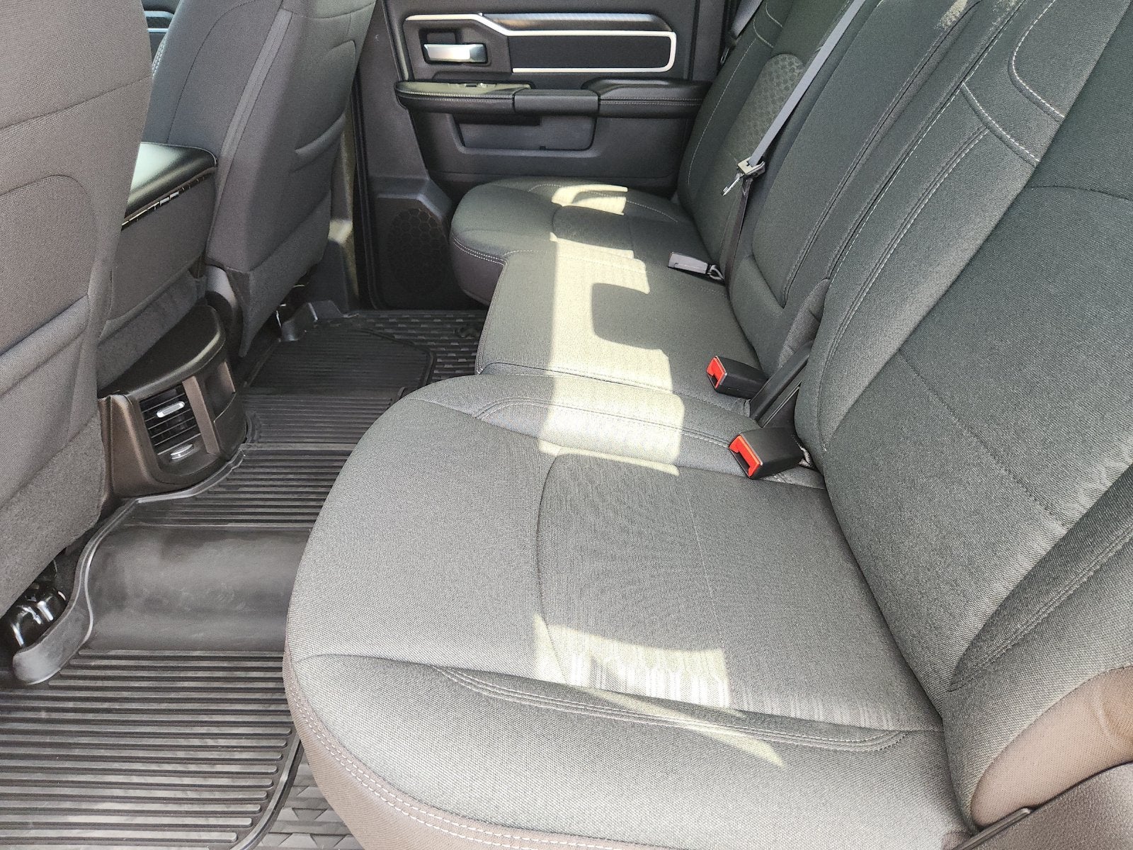 2025 RAM Ram 3500 Lone Star Crew Cab 4x4 8' Box