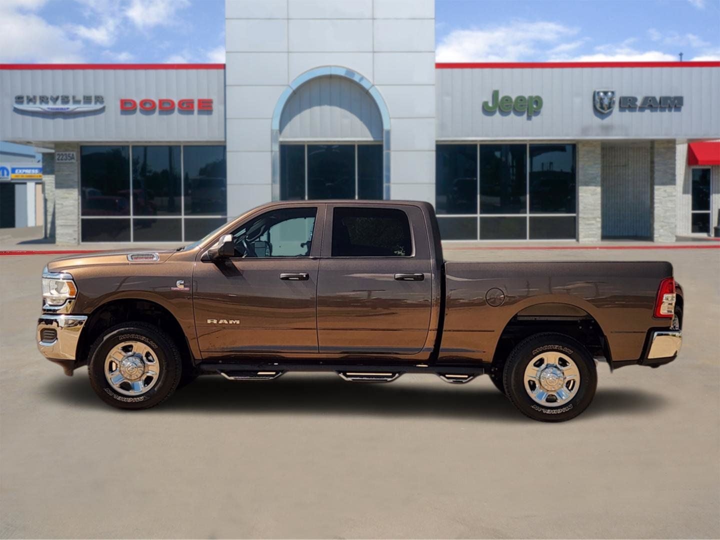 2021 RAM Ram 2500 Tradesman Crew Cab 4x4 6'4' Box