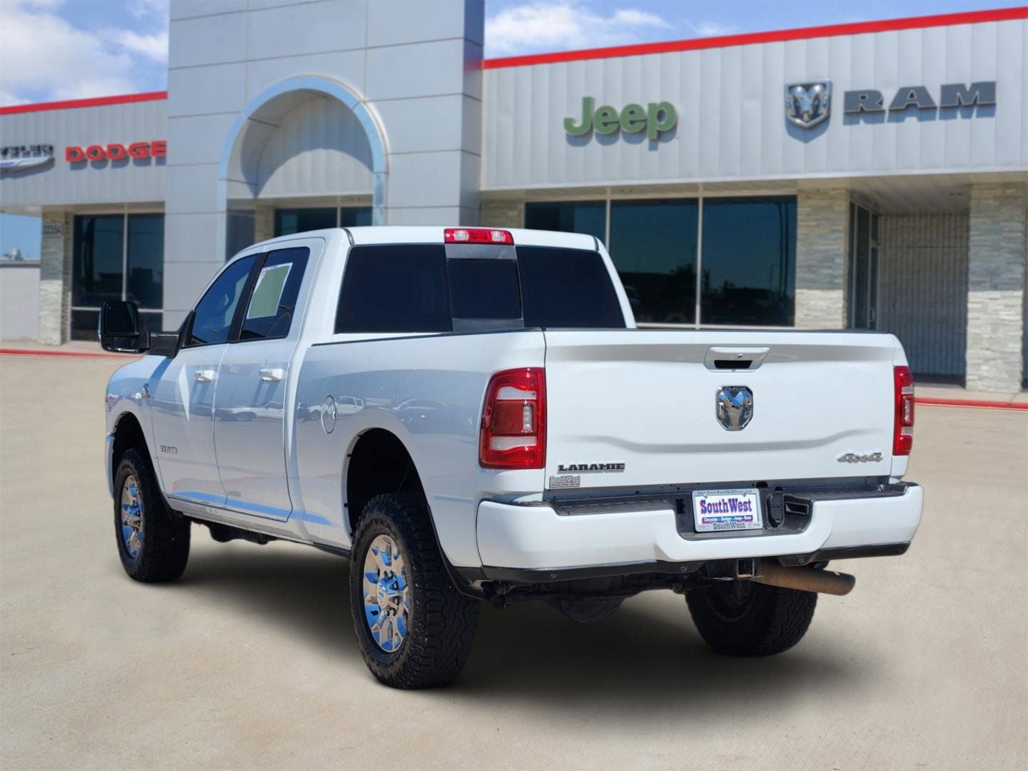 2023 RAM Ram 2500 Laramie Crew Cab 4x4 6'4' Box