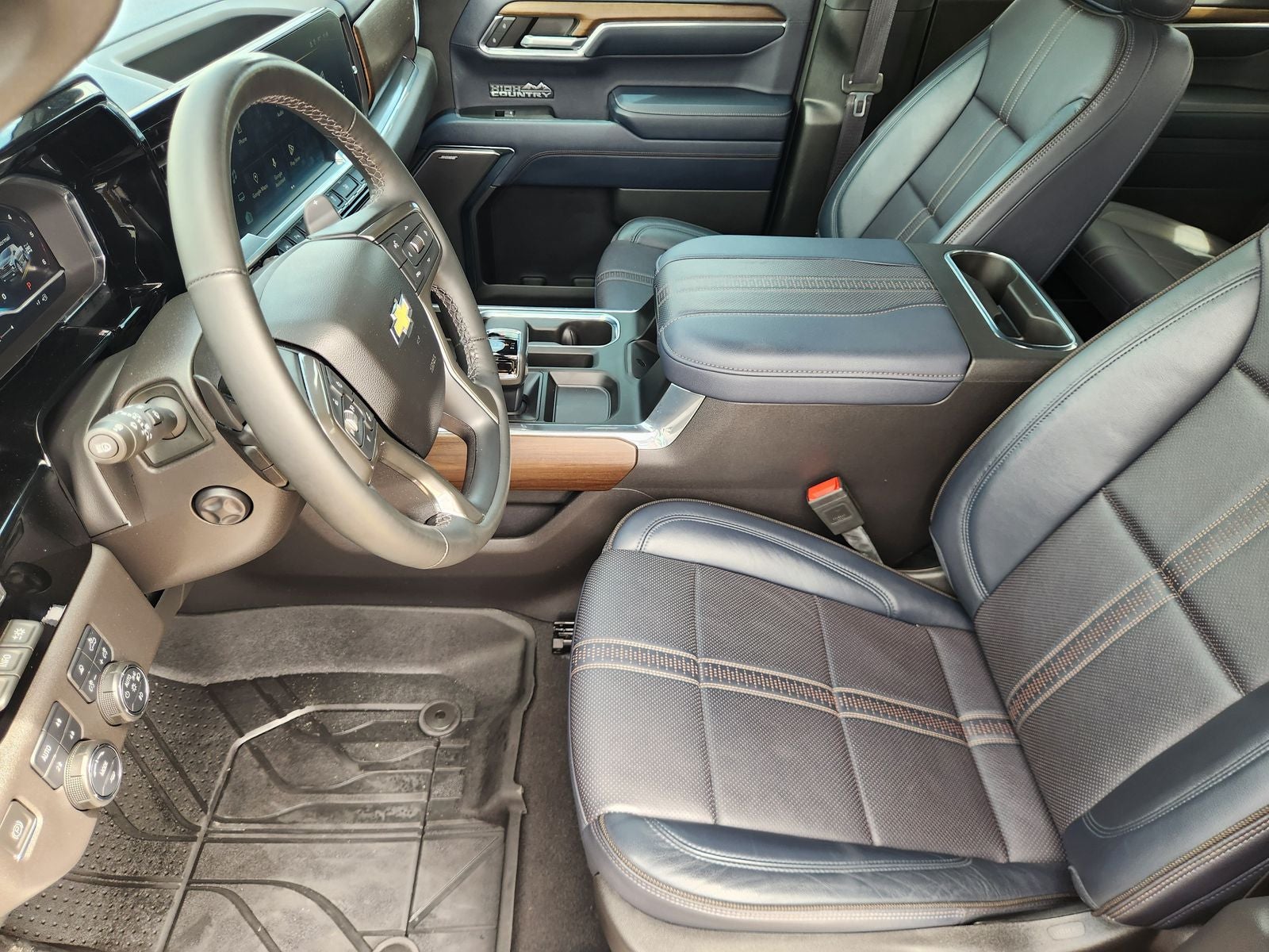 2024 Chevrolet Silverado 1500 4WD Crew Cab Short Bed High Country